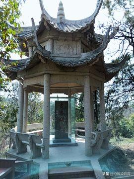介紹兩個(gè)位于河南的“黃河盛景”并說明推薦理由？